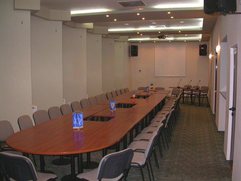 Hotel Rivulus Baia Mare Buitenkant foto