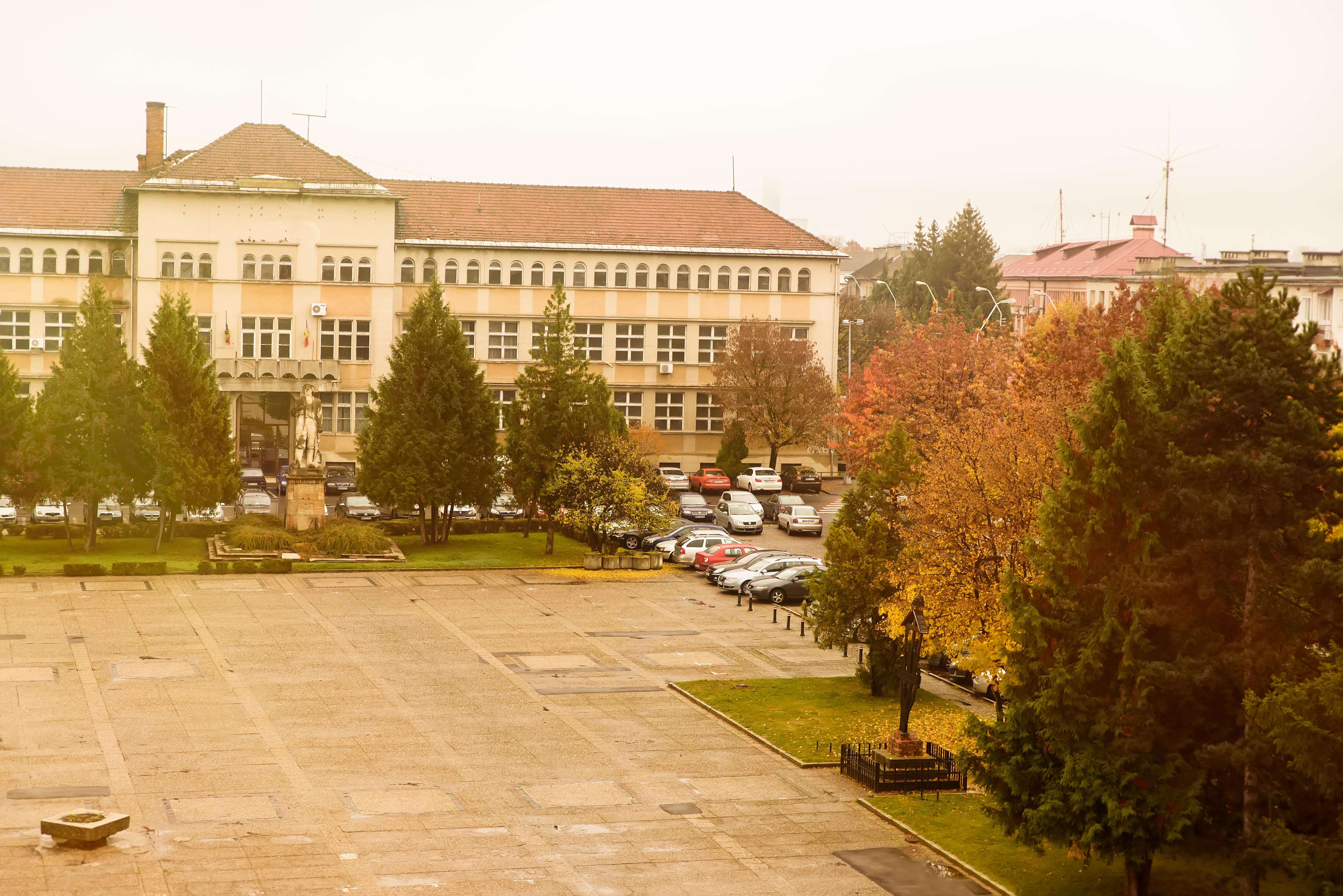 Hotel Rivulus Baia Mare Buitenkant foto